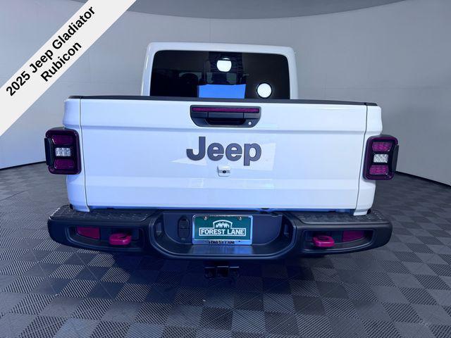 new 2025 Jeep Gladiator car, priced at $45,001