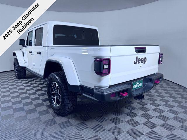 new 2025 Jeep Gladiator car, priced at $45,001