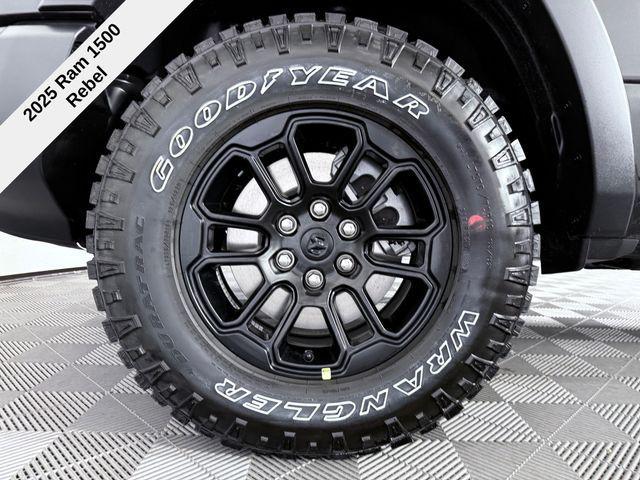 new 2025 Ram 1500 car, priced at $59,399