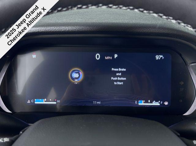 new 2025 Jeep Grand Cherokee car, priced at $37,062