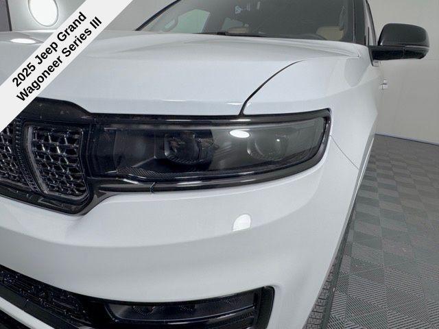 new 2025 Jeep Grand Wagoneer car, priced at $98,998