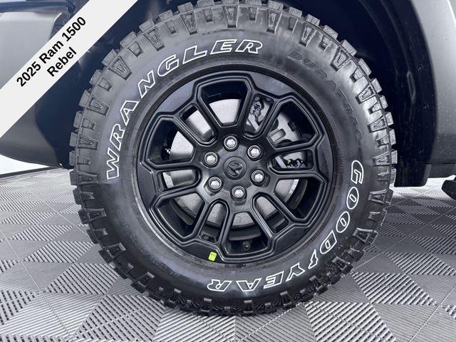 new 2025 Ram 1500 car, priced at $60,938