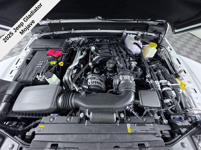 new 2025 Jeep Gladiator car, priced at $51,260