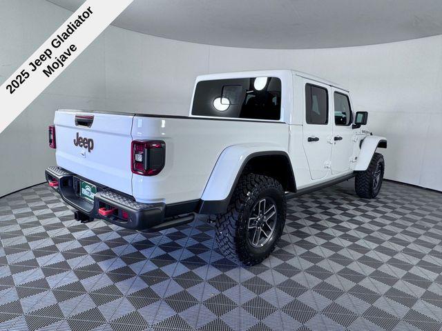new 2025 Jeep Gladiator car, priced at $51,260