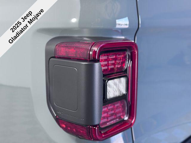 new 2025 Jeep Gladiator car, priced at $51,933