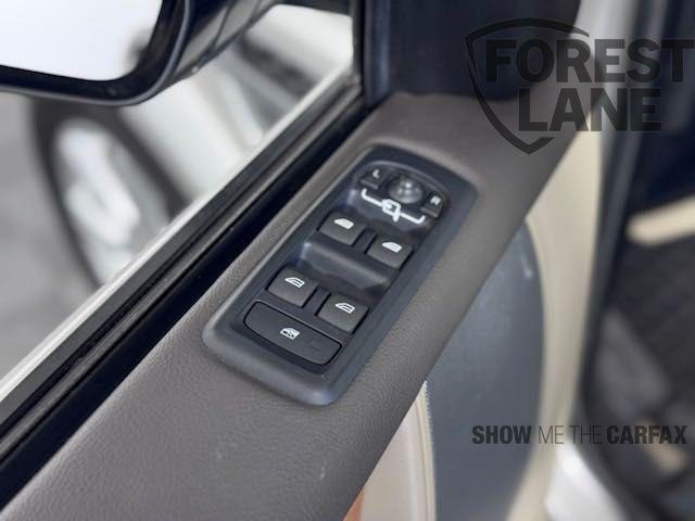 used 2015 Land Rover LR4 car, priced at $11,419