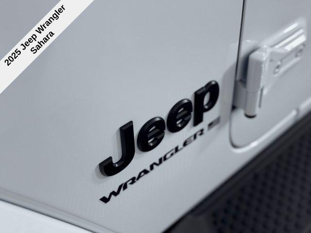 new 2025 Jeep Wrangler car, priced at $48,785