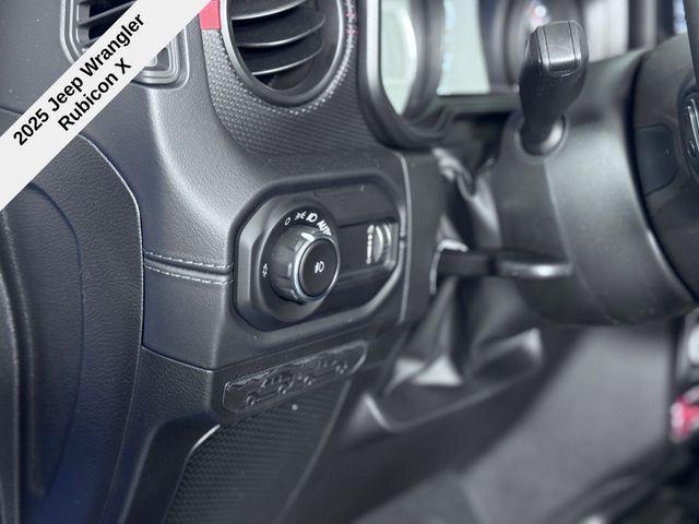 new 2025 Jeep Wrangler car, priced at $62,274