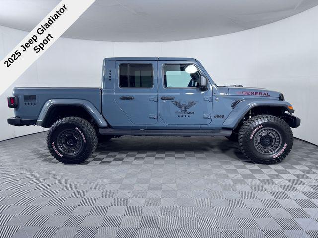 new 2025 Jeep Gladiator car, priced at $40,624