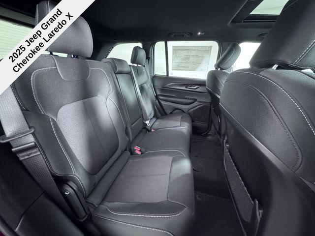 new 2025 Jeep Grand Cherokee car, priced at $34,599