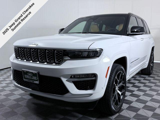 new 2025 Jeep Grand Cherokee car, priced at $55,738