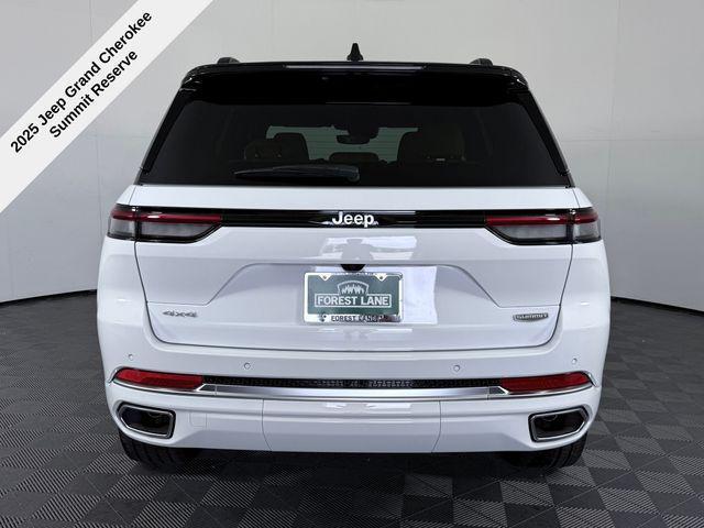 new 2025 Jeep Grand Cherokee car, priced at $55,738