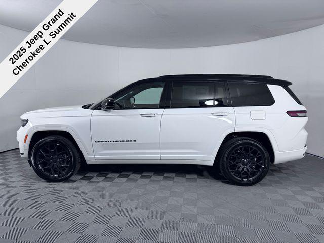 new 2025 Jeep Grand Cherokee L car, priced at $55,351