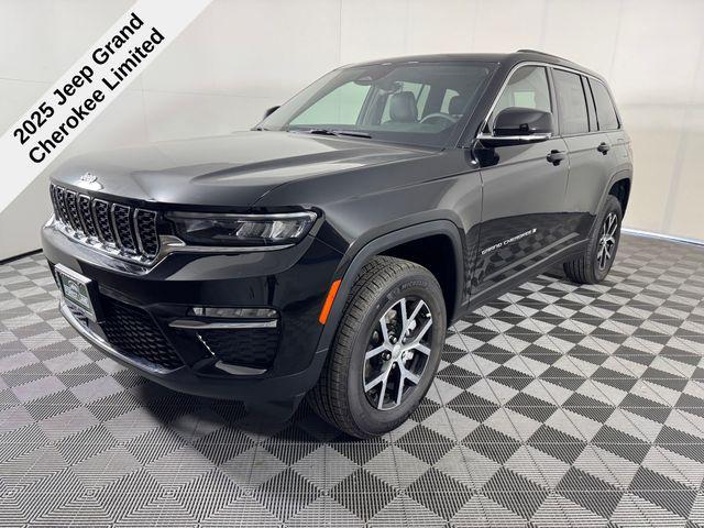 new 2025 Jeep Grand Cherokee car, priced at $38,150