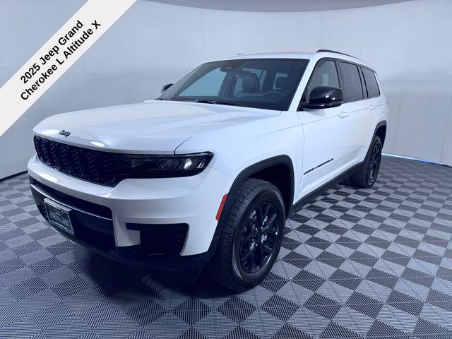 new 2025 Jeep Grand Cherokee L car, priced at $39,250