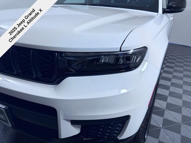 new 2025 Jeep Grand Cherokee L car, priced at $39,250