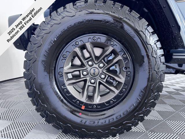 new 2025 Jeep Wrangler car, priced at $94,998