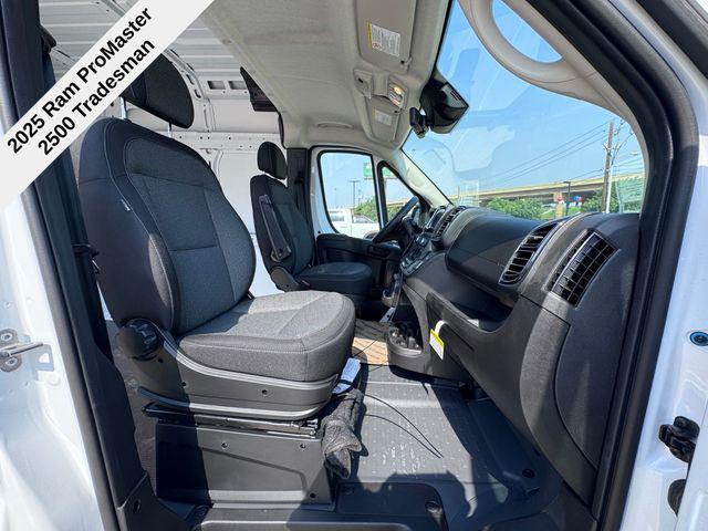 new 2025 Ram ProMaster 2500 car, priced at $46,159