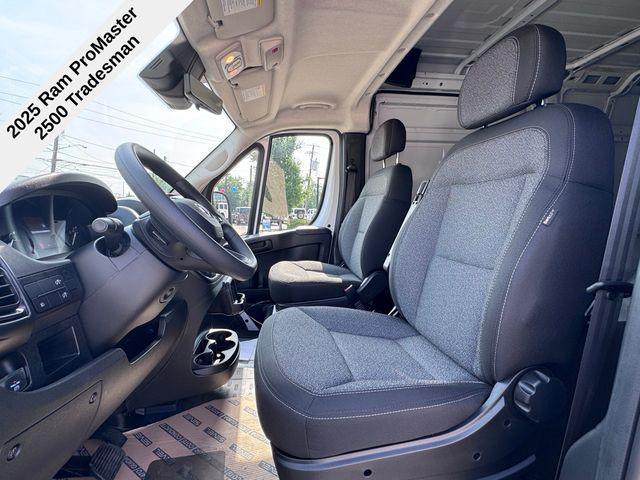 new 2025 Ram ProMaster 2500 car, priced at $46,159