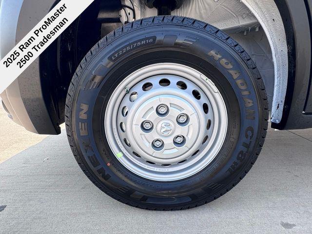 new 2025 Ram ProMaster 2500 car, priced at $46,159