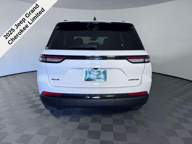 new 2025 Jeep Grand Cherokee car, priced at $43,840