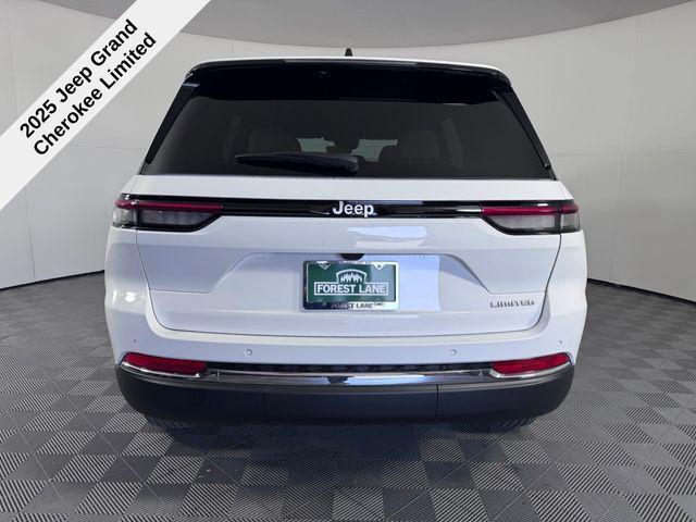 new 2025 Jeep Grand Cherokee car, priced at $36,125