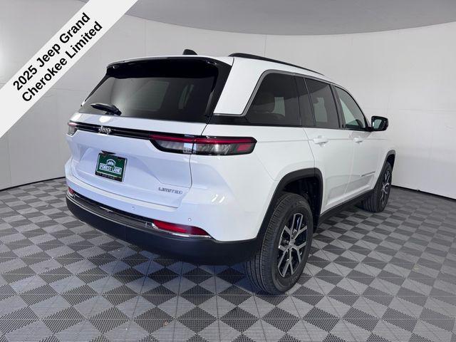 new 2025 Jeep Grand Cherokee car, priced at $36,125