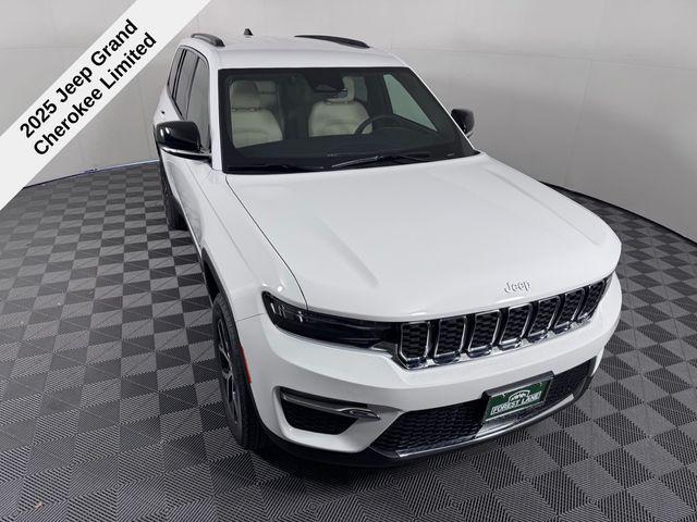 new 2025 Jeep Grand Cherokee car, priced at $36,125