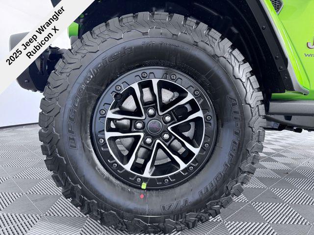 new 2025 Jeep Wrangler car, priced at $58,269