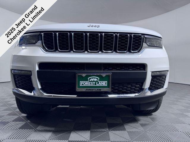 new 2025 Jeep Grand Cherokee L car, priced at $41,762