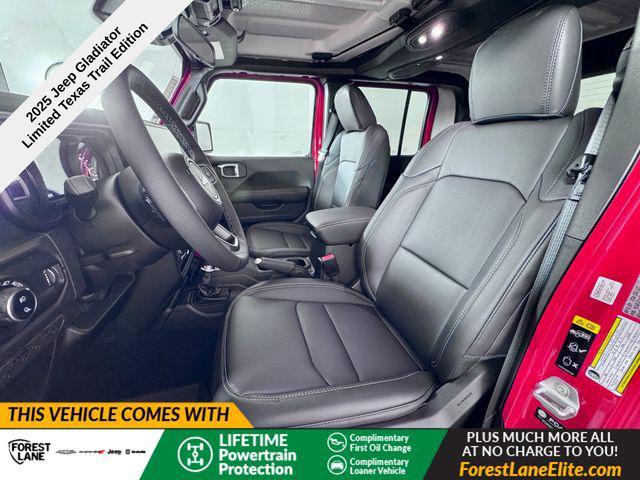 new 2025 Jeep Gladiator car, priced at $42,303
