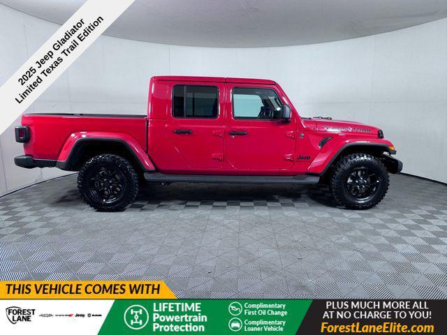 new 2025 Jeep Gladiator car, priced at $42,303