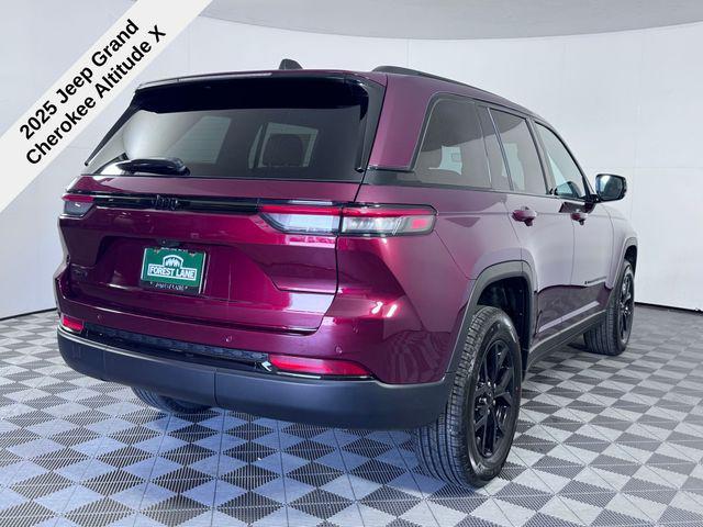 new 2025 Jeep Grand Cherokee car, priced at $38,056
