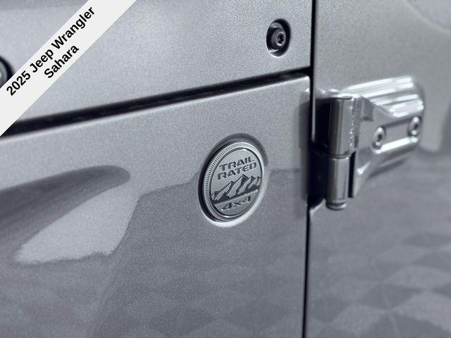 new 2025 Jeep Wrangler car, priced at $48,420