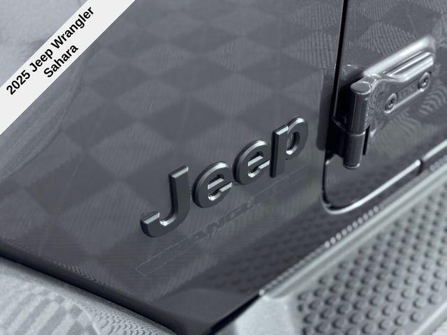 new 2025 Jeep Wrangler car, priced at $48,420