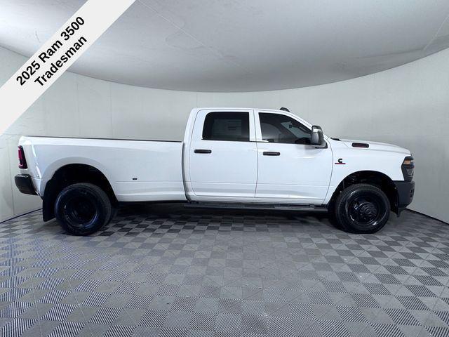 new 2025 Ram 3500 car, priced at $63,000