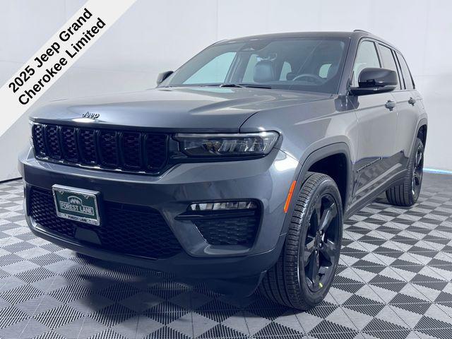 new 2025 Jeep Grand Cherokee car, priced at $42,597