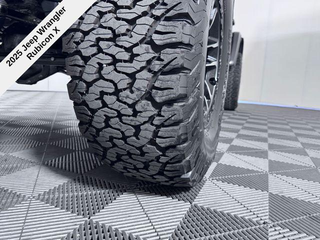 new 2025 Jeep Wrangler car, priced at $58,774