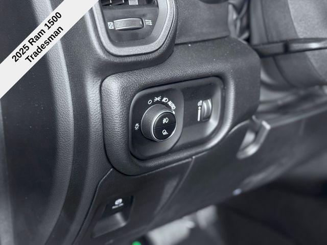 new 2025 Ram 1500 car, priced at $40,694