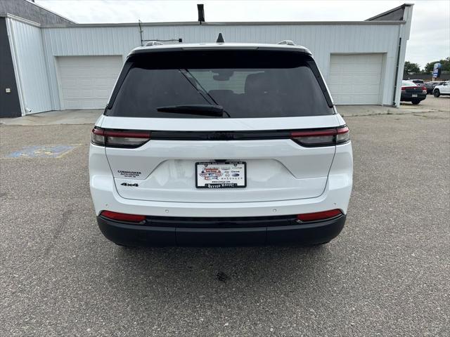 new 2024 Jeep Grand Cherokee car, priced at $46,935