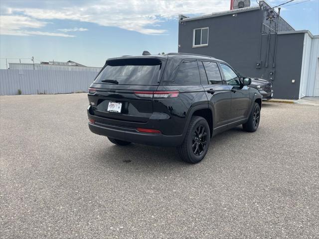 new 2024 Jeep Grand Cherokee car, priced at $47,030