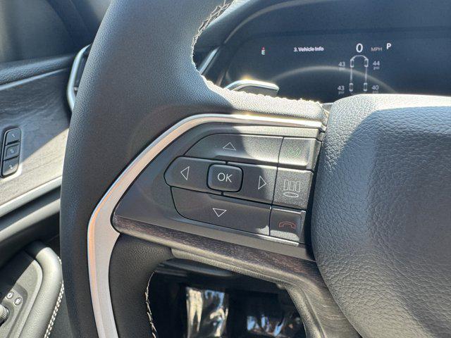 new 2025 Jeep Grand Cherokee L car, priced at $54,440