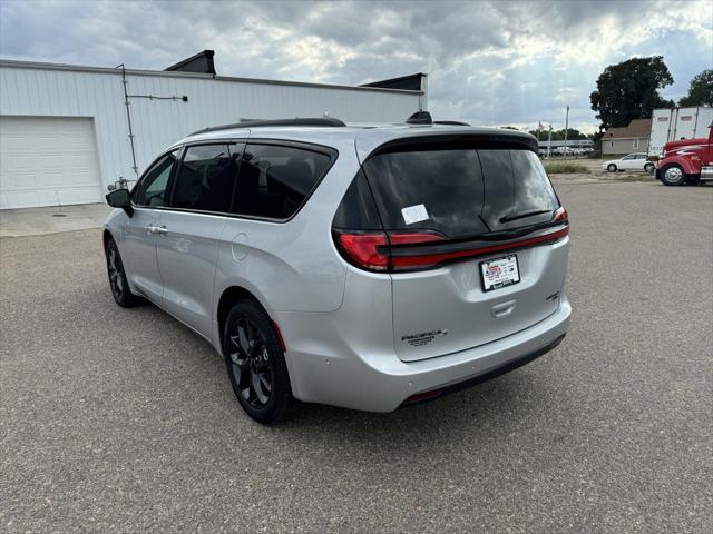 new 2024 Chrysler Pacifica car, priced at $56,105