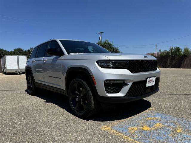 new 2024 Jeep Grand Cherokee car, priced at $53,020