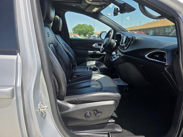 used 2023 Chrysler Pacifica car, priced at $37,990