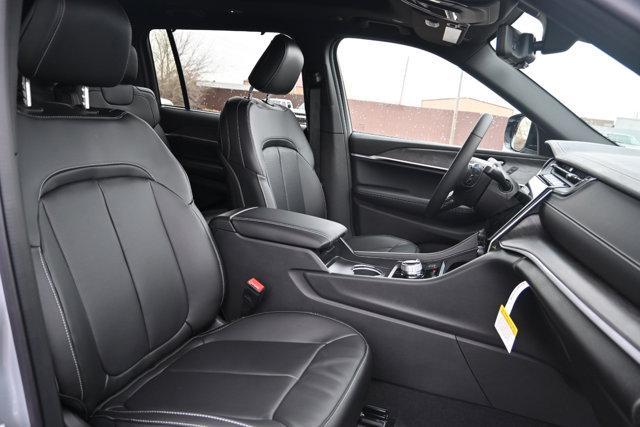 new 2025 Jeep Grand Cherokee L car, priced at $58,555
