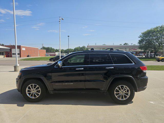 used 2017 Jeep Grand Cherokee car, priced at $10,990