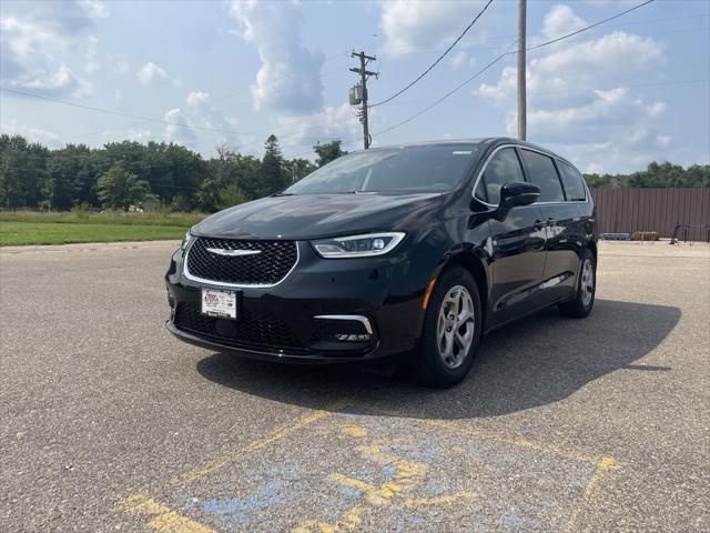 new 2024 Chrysler Pacifica car, priced at $50,025