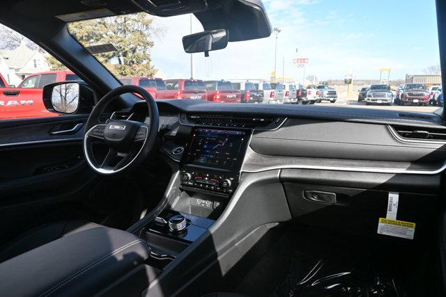 new 2025 Jeep Grand Cherokee L car, priced at $51,910