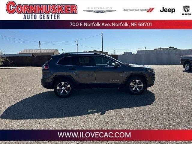used 2020 Jeep Cherokee car, priced at $27,990